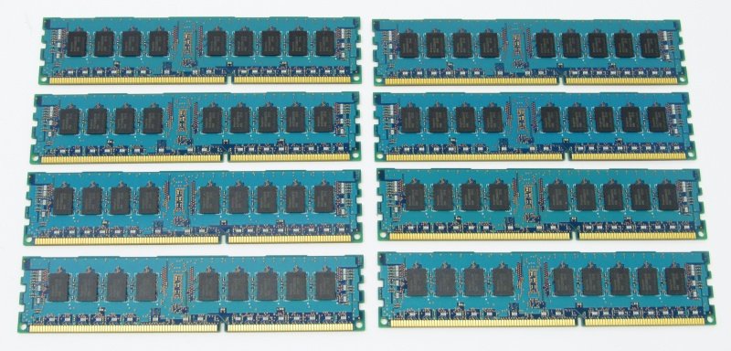 Hynix 32GB (1x32GB) PC3-10600R DDR3-1333 Server Memory Module - HMT84GR7AMR4C-H9