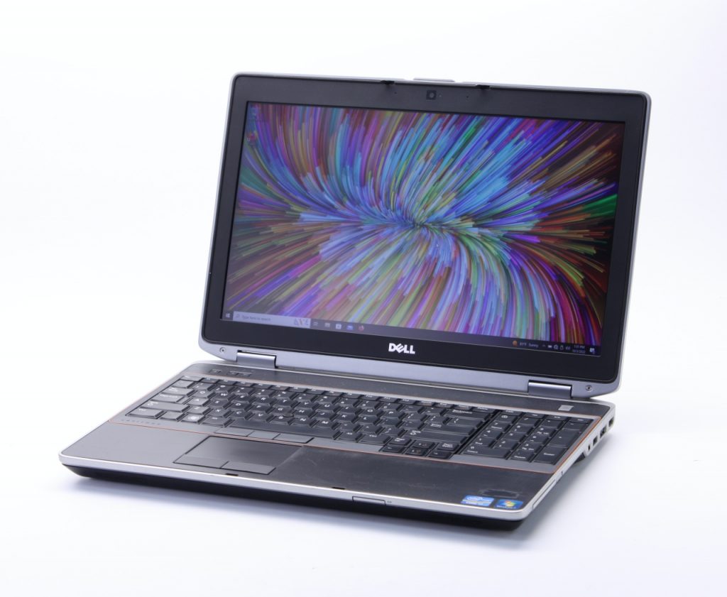 Dell Latitude E6520 15.6" Laptop i7-2620M 2.70GHz 8GB RAM