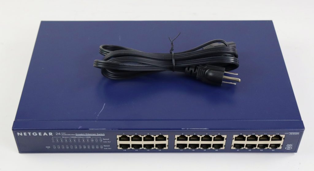 Netgear 24-Port Gigabit Ethernet Switch JGS524 - Image 3