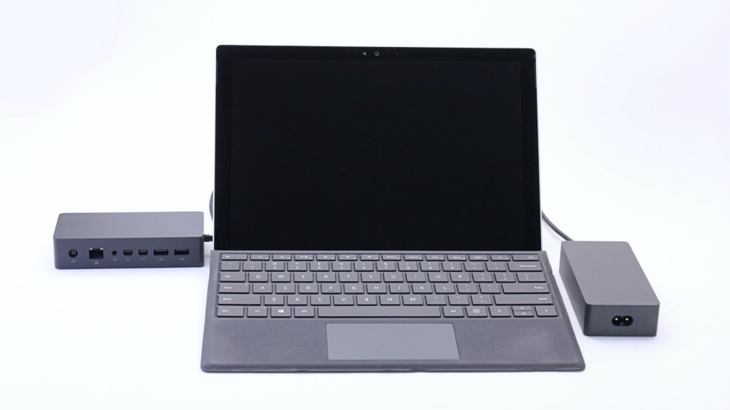 Microsoft Surface Pro 4 1724 12.3″ Tablet-PC i7 2.20GHz 256GB SSD