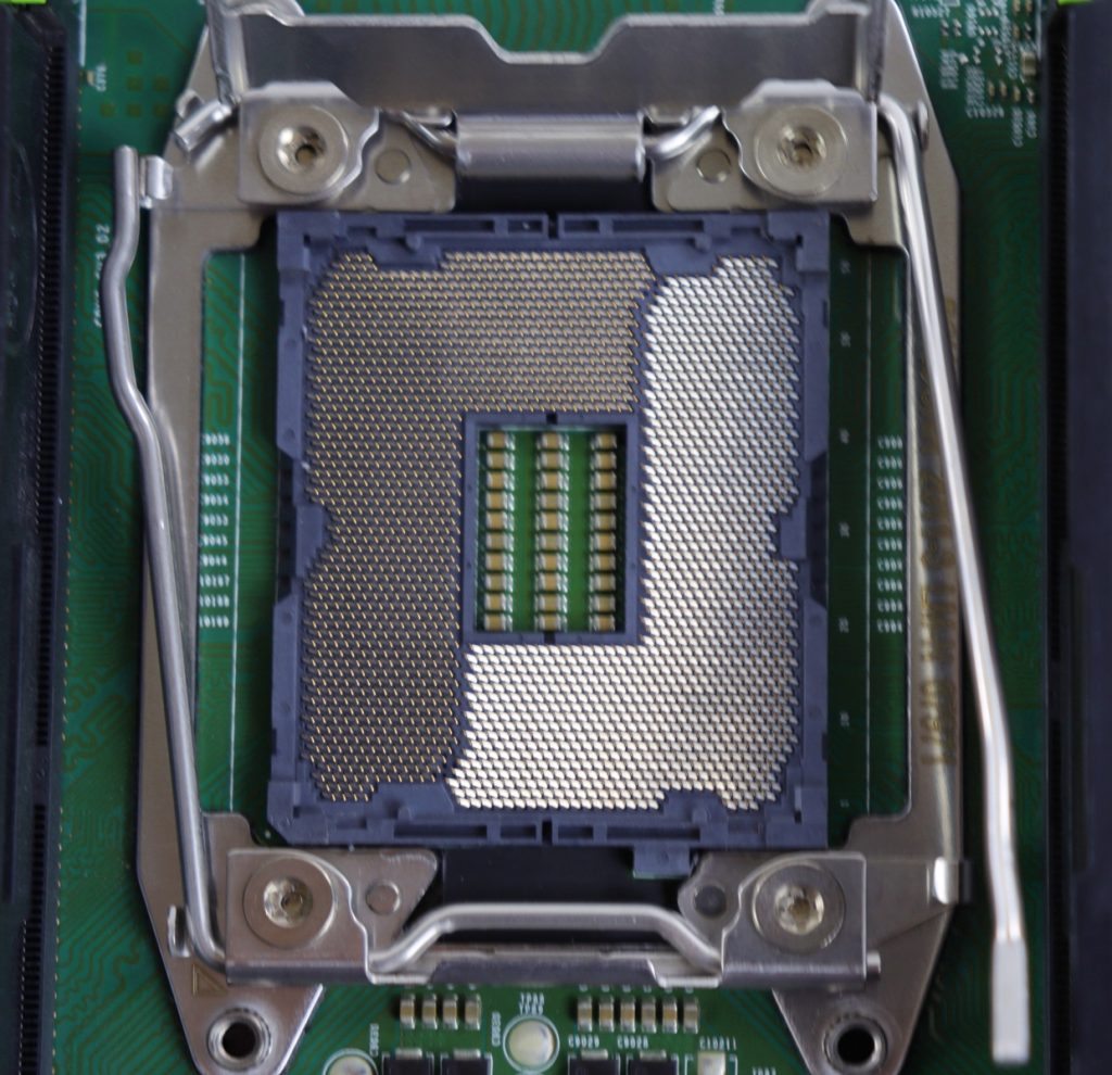 Dell Poweredge R730 Dual LGA2011-3 DDR4 Server Motherboard 72T6D - Image 4