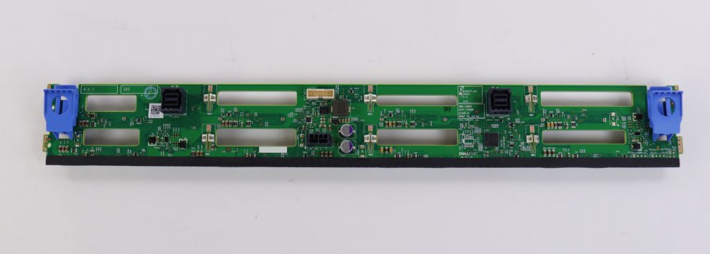 Dell EMC Poweredge R7425 R540 8-Bay 3.5" LFF Server Backplane CP90M