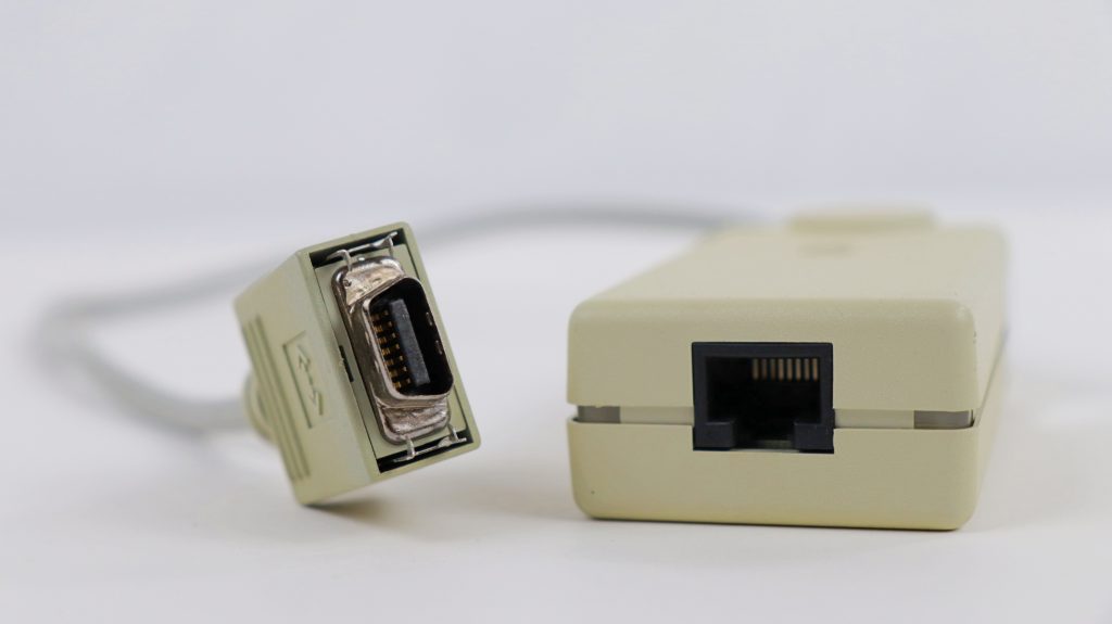 Vintage Apple M0437 Ethernet Twisted-Pair Transceiver - Image 4