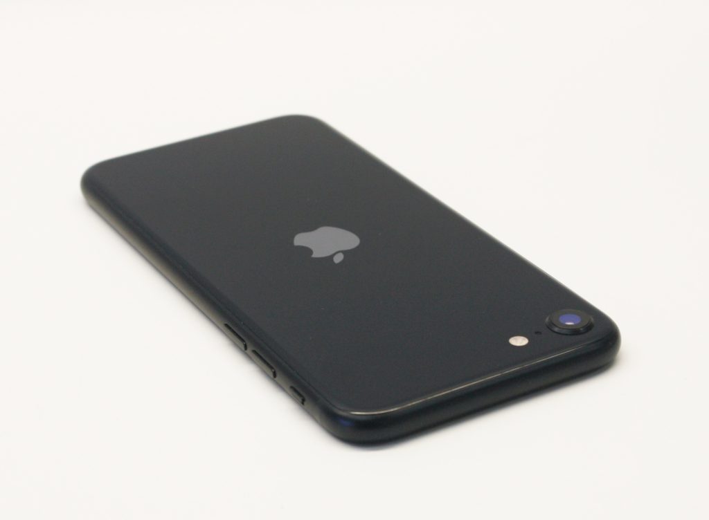Apple IPhone SE 3rd Gen A2595 MMX53LL/A 64GB Black Unlocked