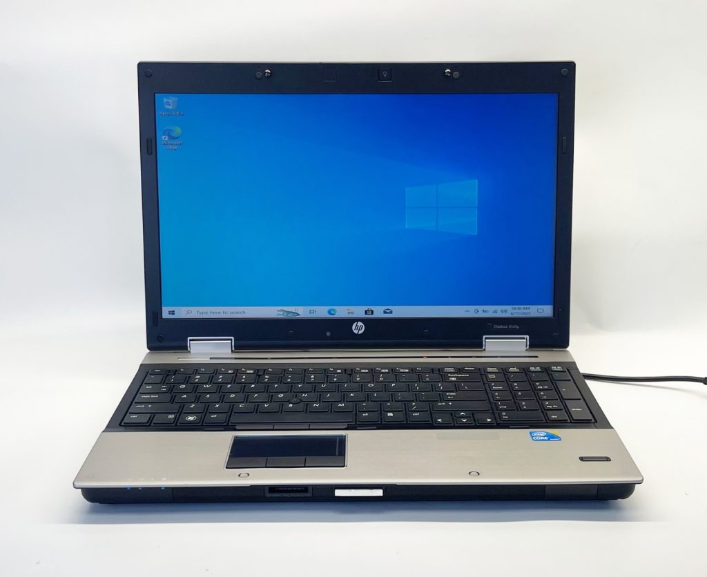 HP EliteBook 8540p NoteBook PC 15.6" i5-560M 2.67GHz 8GB RAM +Adapter