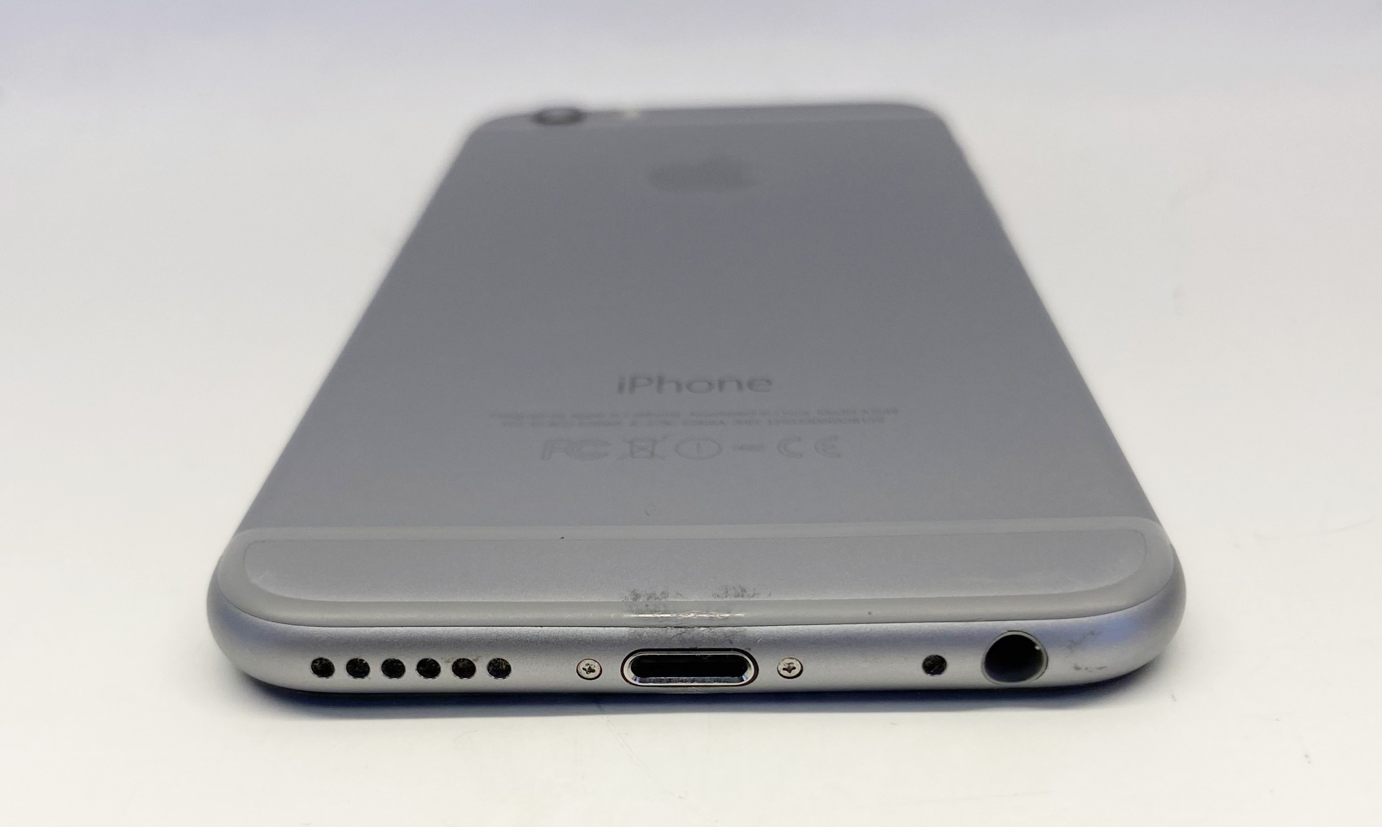 Apple iPhone 6 A1549 64GB Space Gray Unlocked Cell Phone MG4W2LL/A