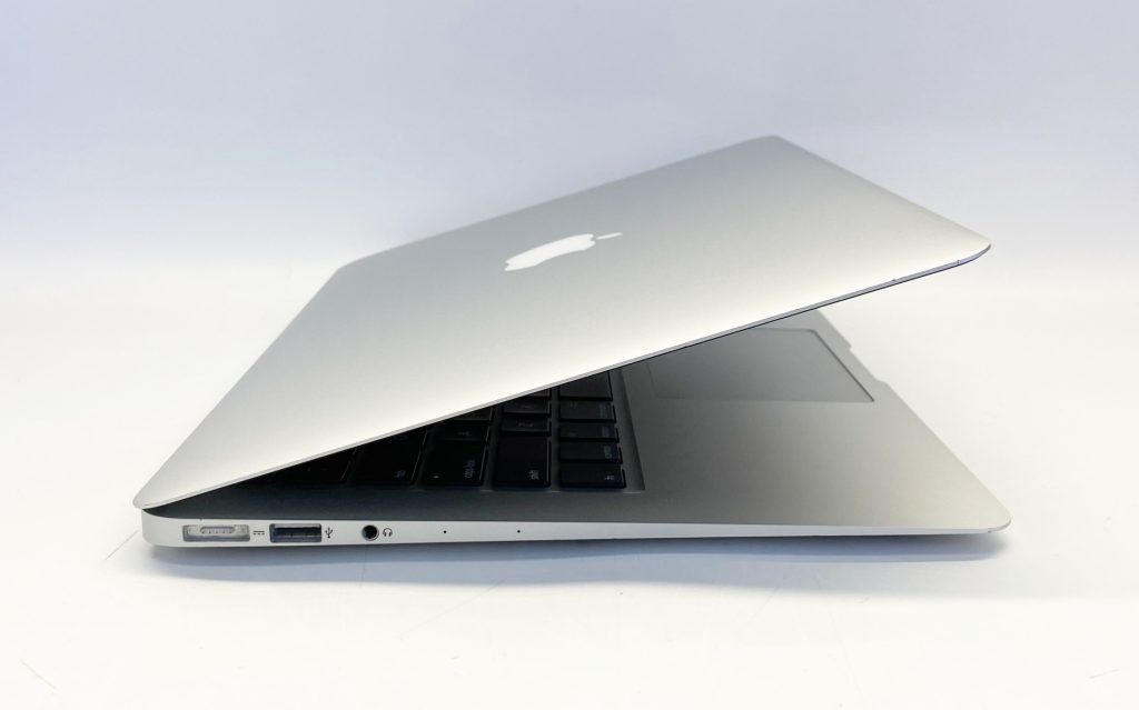 Apple MacBook Air 13" Early-2015 Core i5-5250U 1.6GHz 8GB RAM 128GB SSD A1466 MPXQ2LL/A - Image 2