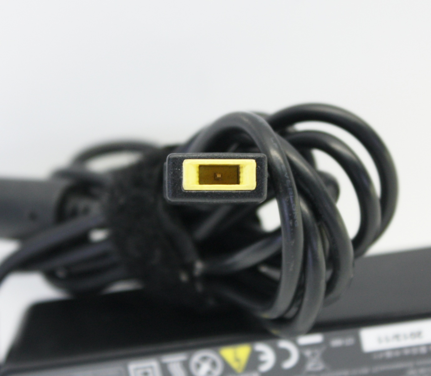 Lot of 10 OEM Lenovo AC Power Adapter 45W for laptop 20V 2.25A ADLX45NLC2A - Image 4