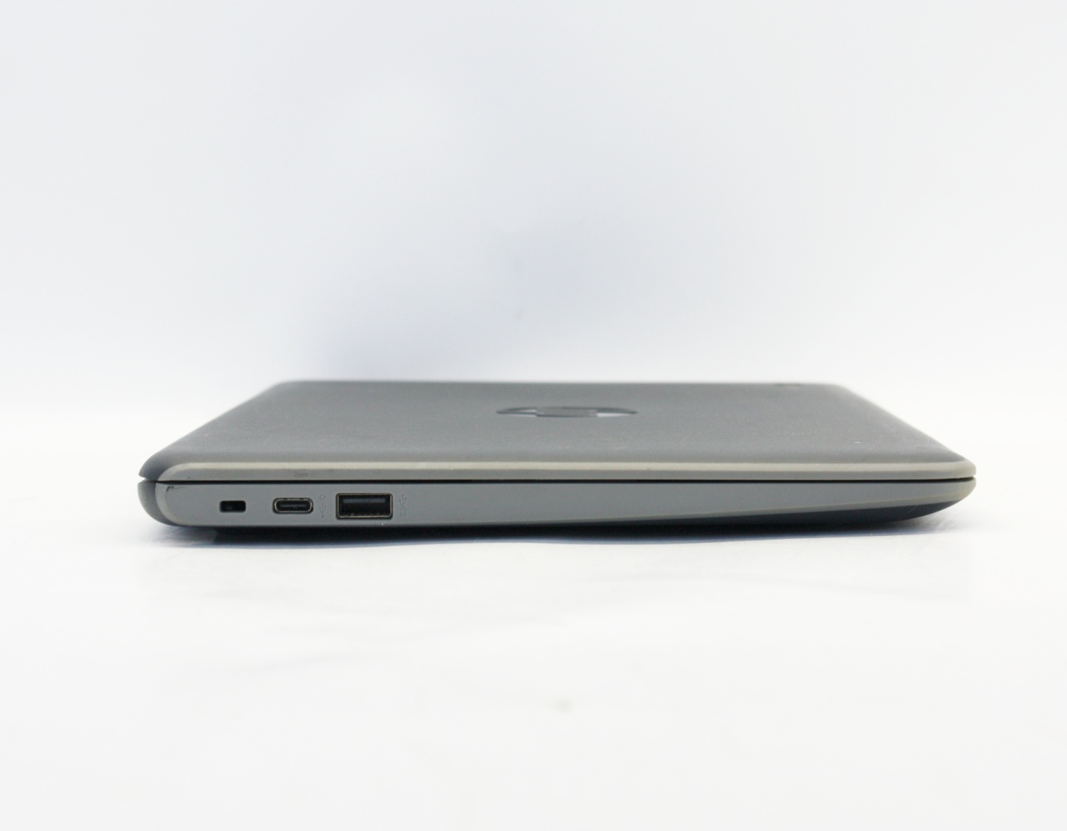 thumbnail image 2 of HP Chromebook 11 G7 EE 11.6" HD – Intel N4000, 4GB RAM, 16GB EMMC – Chrome OS – 6QY22UT#ABA 2 of 3