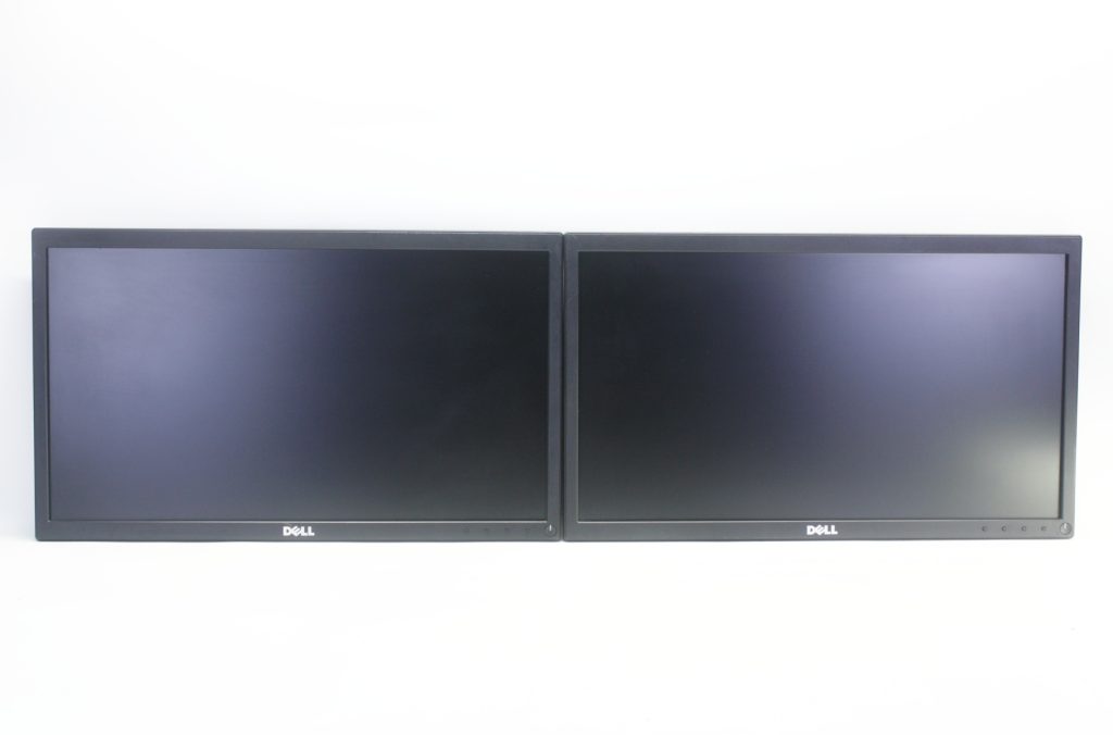 Lots of 2 Dell P2017H 19.5″ IPS-LED Monitor 1600 x 900 HDMI DisplayPort VGA - Image 2