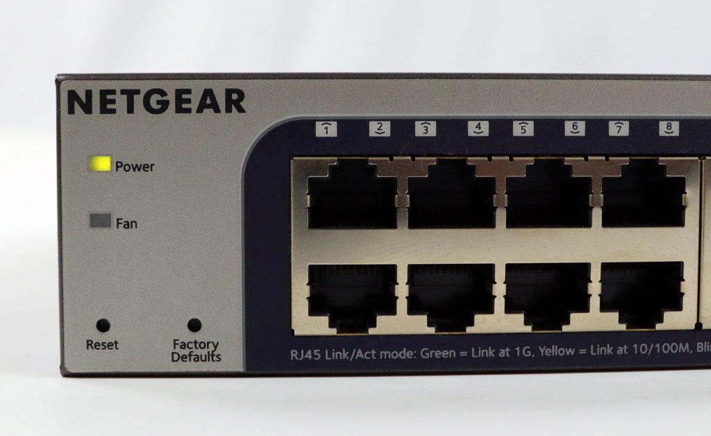 Netgear ProSafe GS748T v5 48-Port Gigabit Smart Switch - Image 2
