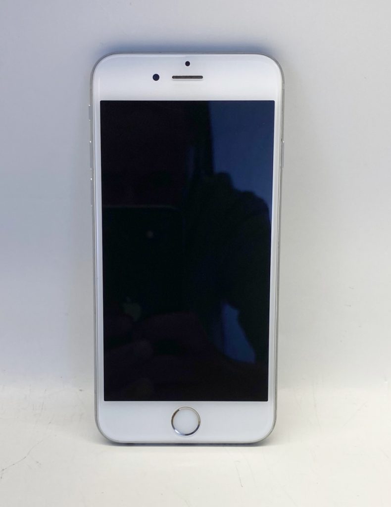 Apple iPhone 6 A1549 64GB Silver Unlocked Cell Phone MG642LL/A