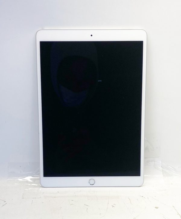 Apple iPad Pro 1st Gen A1701 10.5″ MQDW2LL/A 64GB WIFI Silver