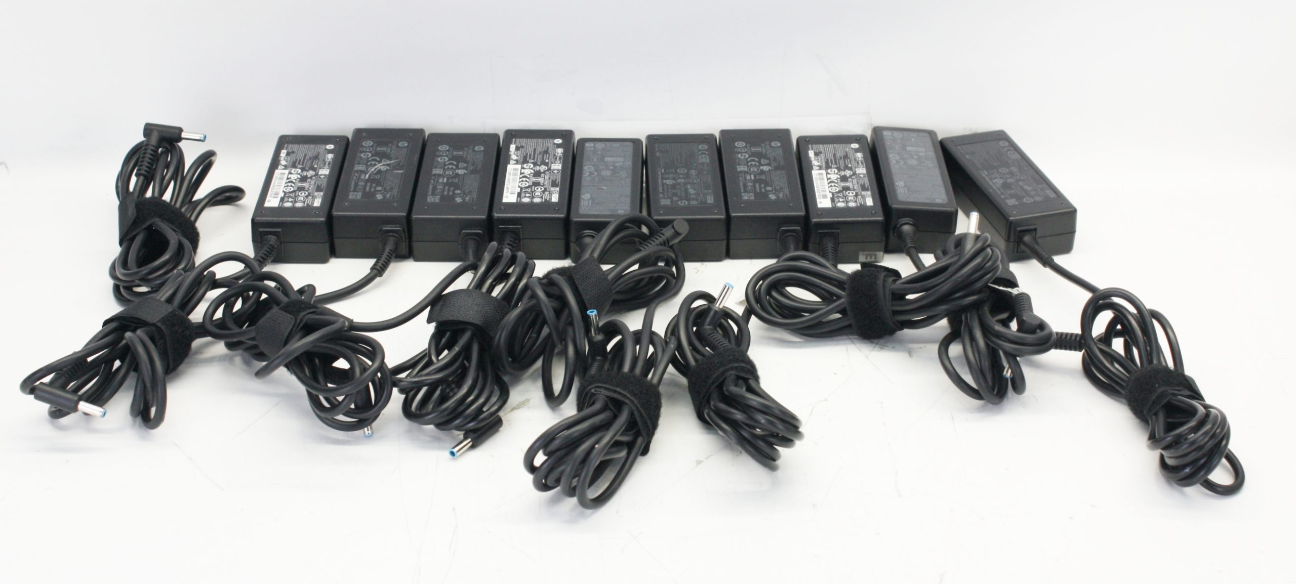 Genuine HP 45W 19.5V 2.31A Laptop Charger – 741727-001, Blue Tip, Used
