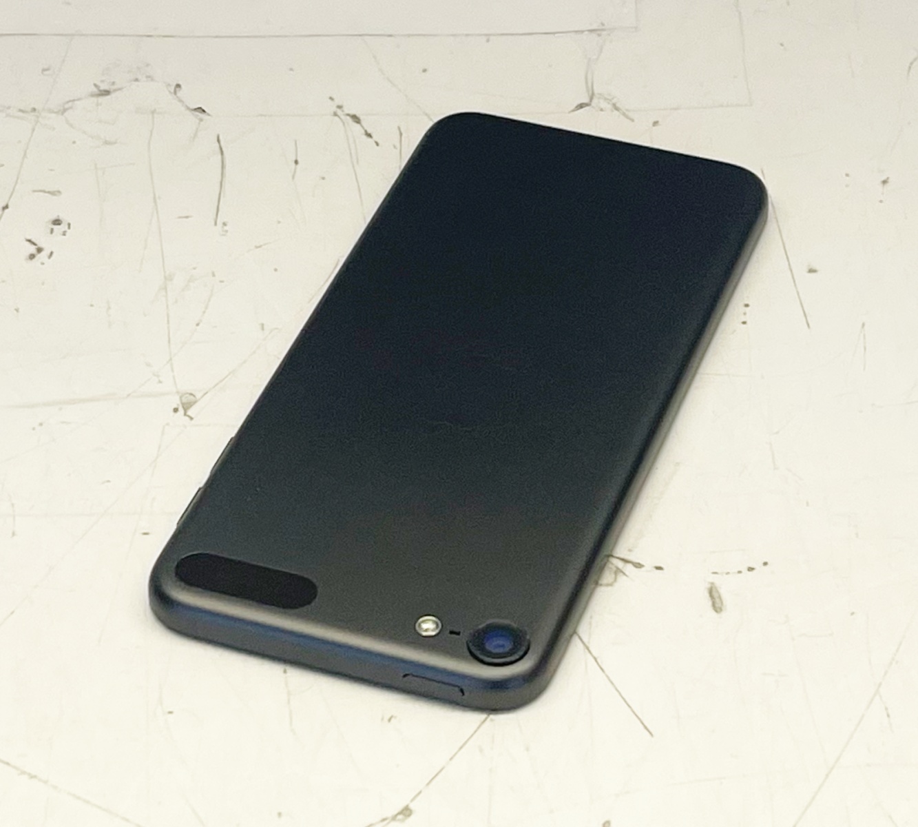Apple iPod Touch 128GB 7th Gen Space Gray A2178 MVJ62LL/A