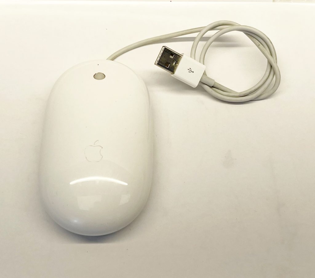 Apple Wired Keyboard A1243 EN-US Numeric Keypad + Mighty Mouse USB Wired A1152 - Image 4