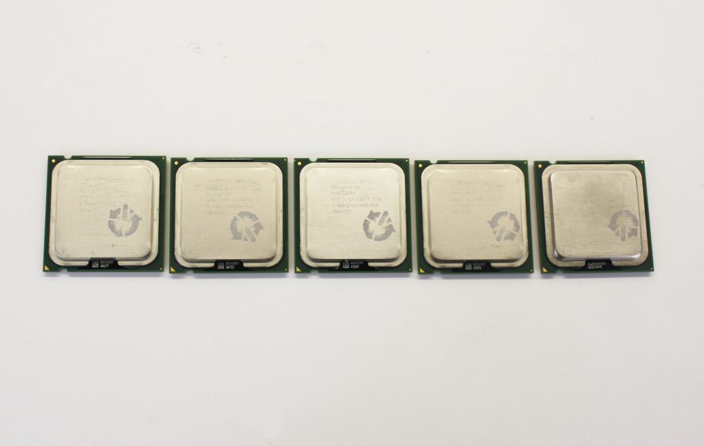 Lot of 5 Intel Pentium 4 630 SL7Z9 800MHz 2MB Cache Socket LGA775 3.0GHz CPU