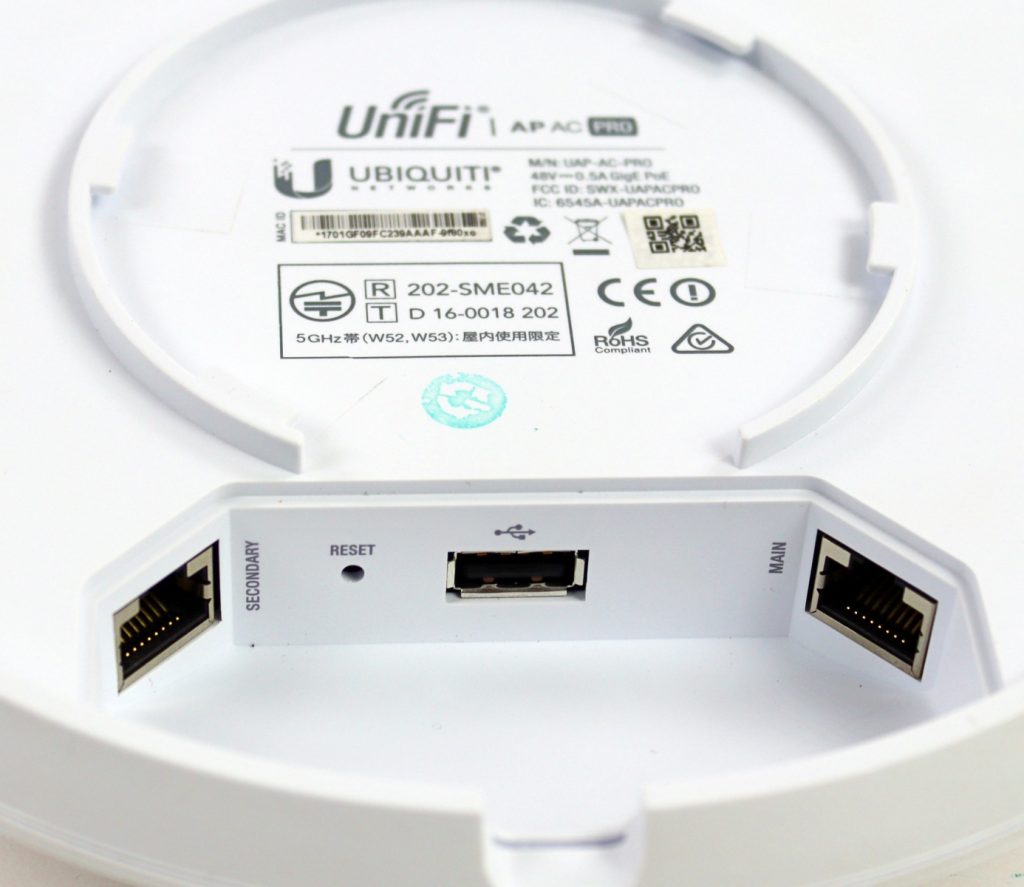 Ubiquiti UAP-AC-PRO 802.11ac Wireless Access Point - Image 4