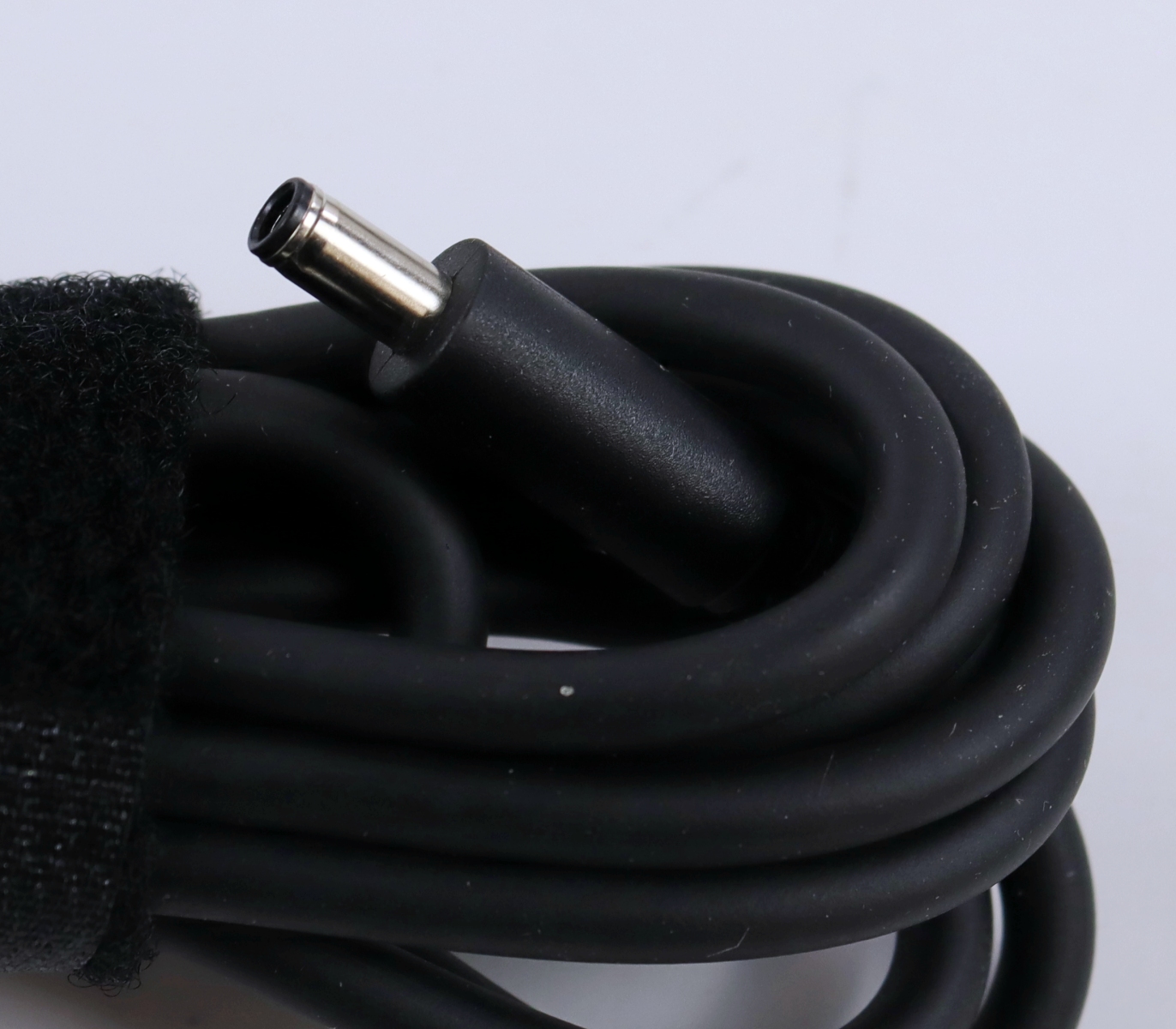 thumbnail image 2 of Lot Of 10 Dell 90W Laptop Power Supplies – 19.5V Small Tip 4.5mm – For Inspiron XPS Latitude 2 of 3