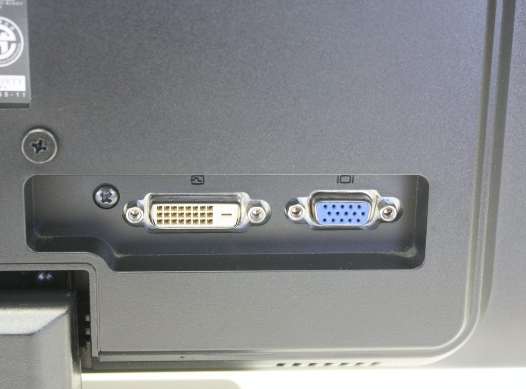 HP W2371d 23” LCD Widescreen Monitor VGA DVI - Image 5