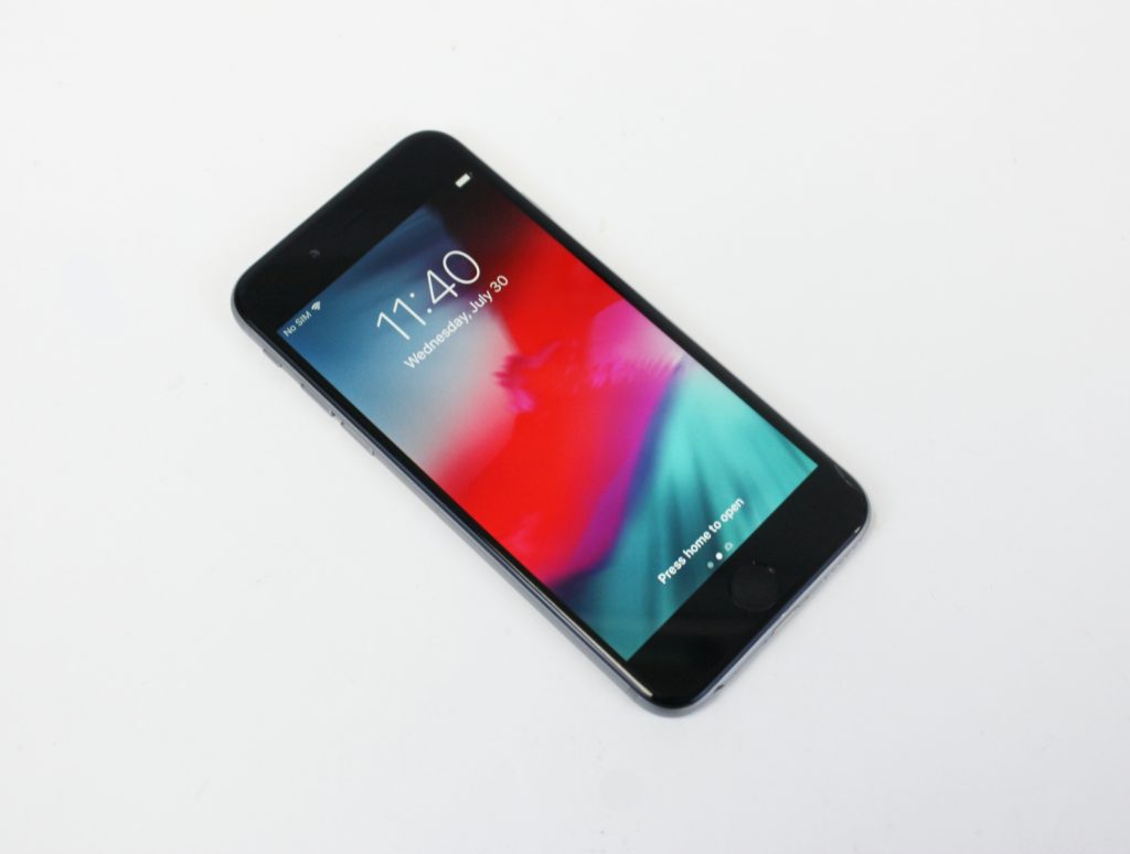 Apple iPhone 6s Space Gray 16GB AT&T A1549 MG4N2LL/A