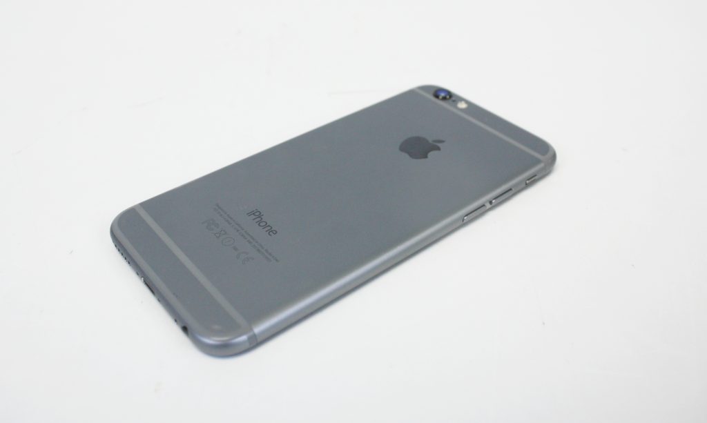 Apple iPhone 6 Space Gray 16GB AT&T A1549 MG4N2LL/A (Cracked) - Image 8