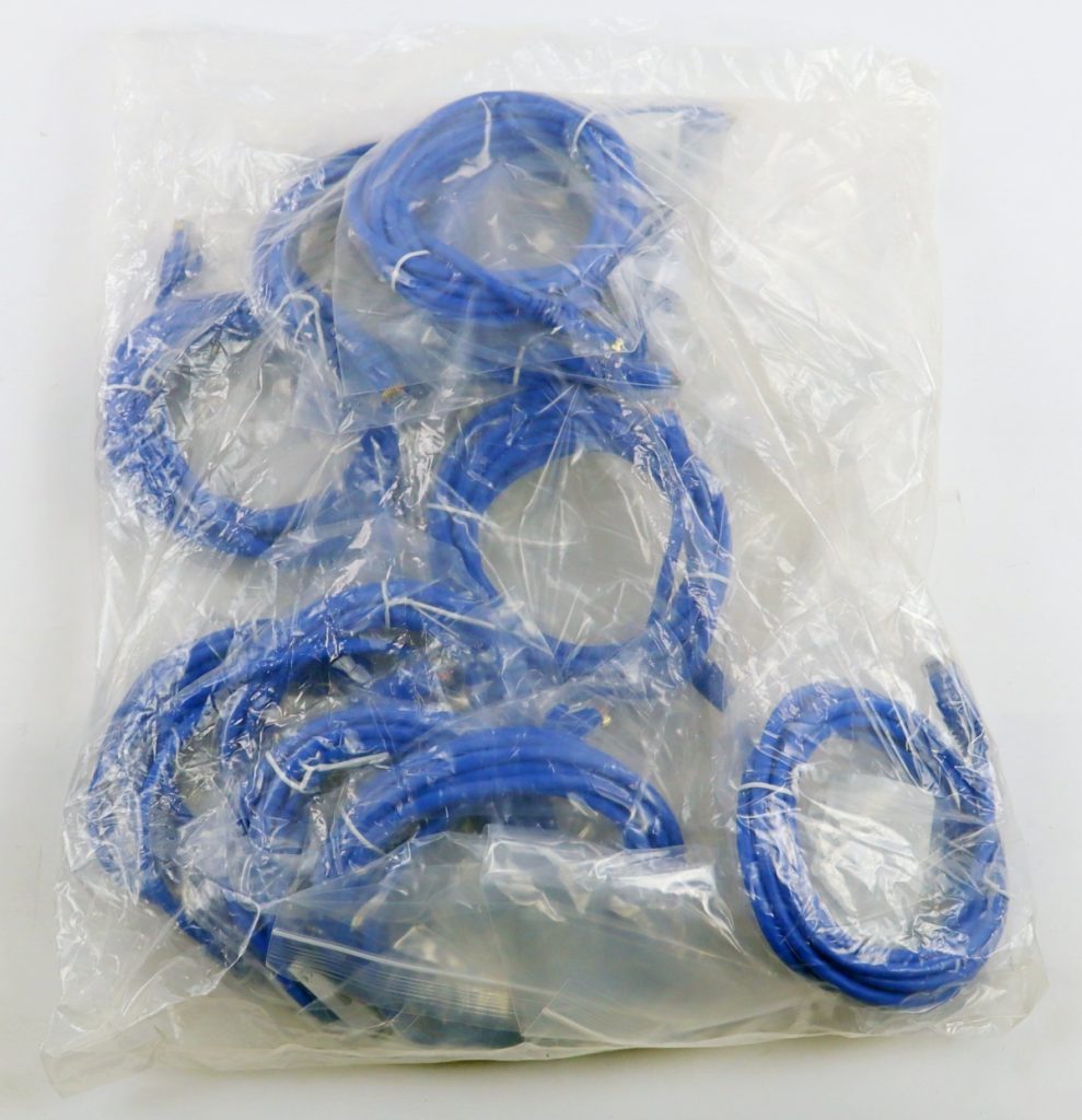 15200 C2G Legrand 10FT CAT5e Snagless Blue Ethernet Patch Cables New Lot 10