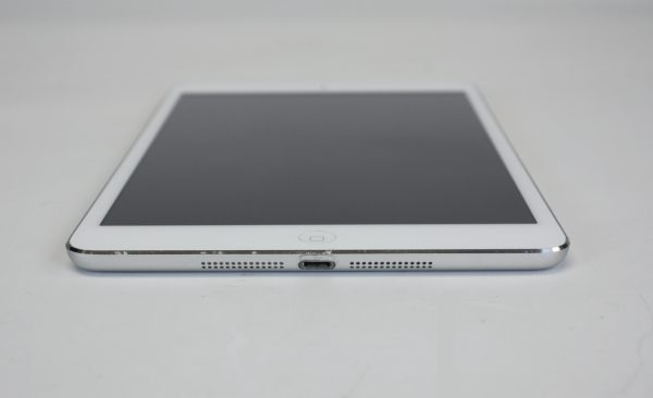 Apple iPad mini 2 A1489 32GB, Wi-Fi, 7.9″ – Silver/White