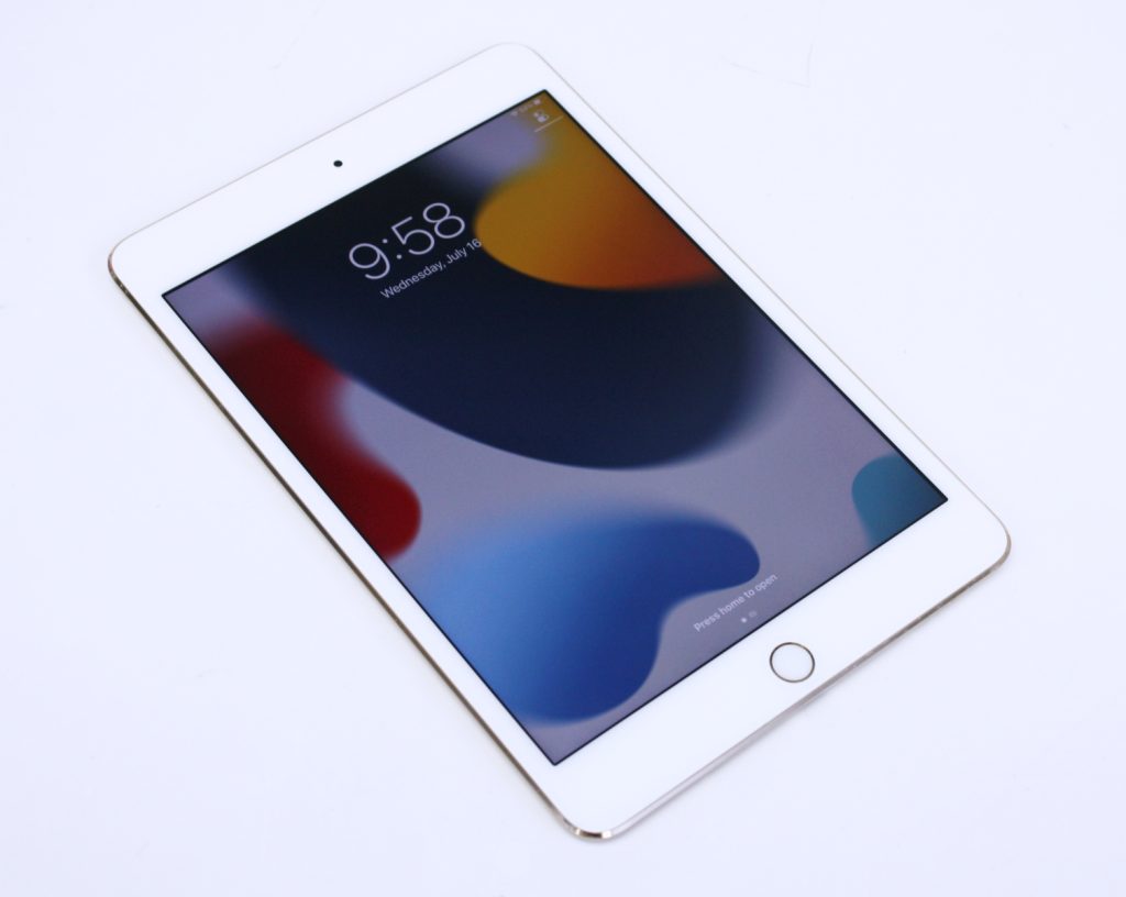 Apple iPad Mini 4 A1538 MNY32LL/A Wifi Only 32GB Gold