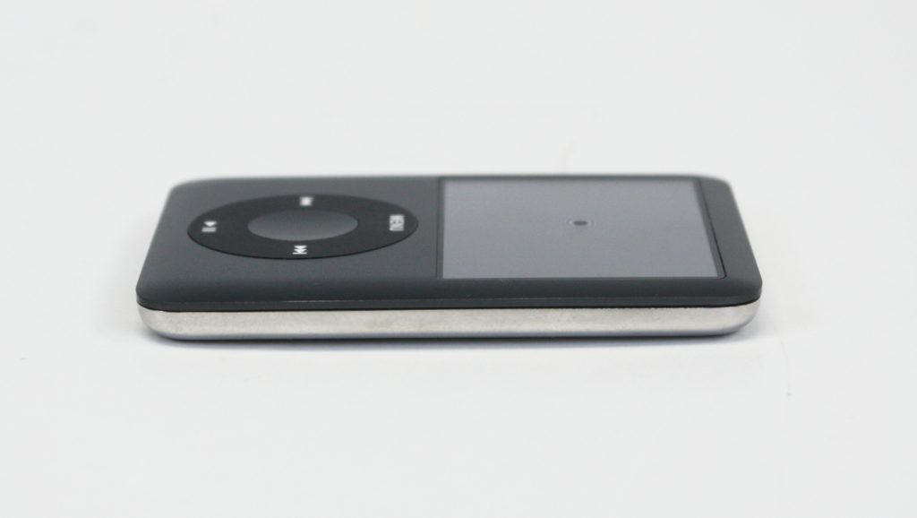 Apple iPod nano 3rd Generation 8GB Black A1236 MB261LL – eRecycler