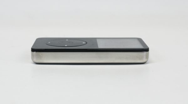 Apple iPod Classic 5th Generation 60GB Black A1136 MA147LL
