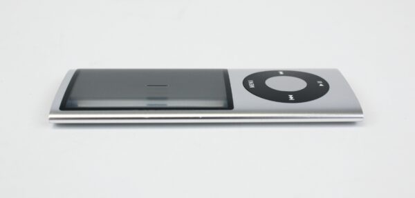 Apple iPod nano 5th Generation Silver 8GB A1320 MC027LL Tested for