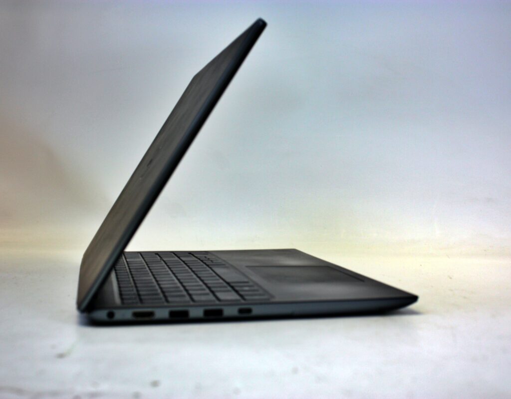Dell Vostro 5590 Laptop Intel Core i5-10210U 1.6GHz 8GB Ram - Image 3