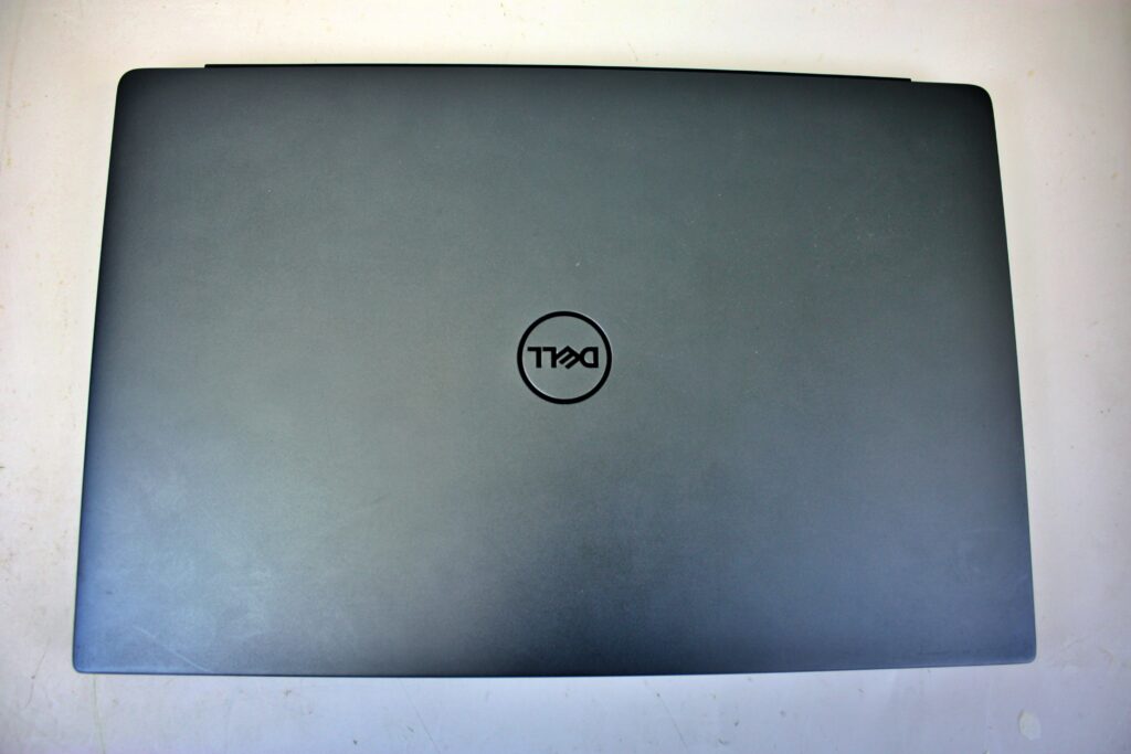 Dell Vostro 5590 Laptop Intel Core i5-10210U 1.6GHz 8GB Ram - Image 5