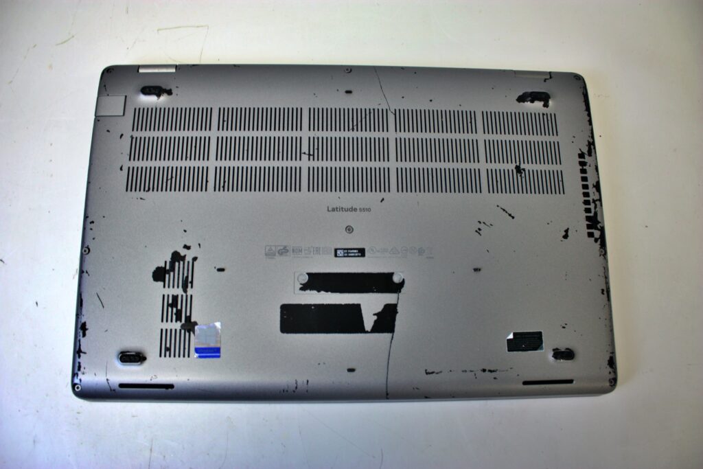 Dell Latitude 5510 15.6" I5-10310U VPRO 24GB Ram 256GB SSD - Image 5