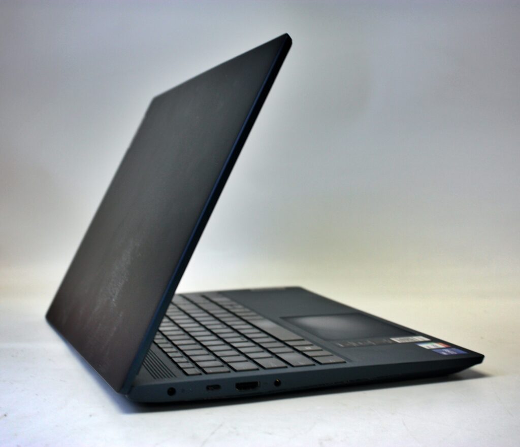 Lenovo Ideapad 5 14" I7-1165G7 12GB RAM 500GB SSD Intel Irisx Graphics Screen Repair - Image 3