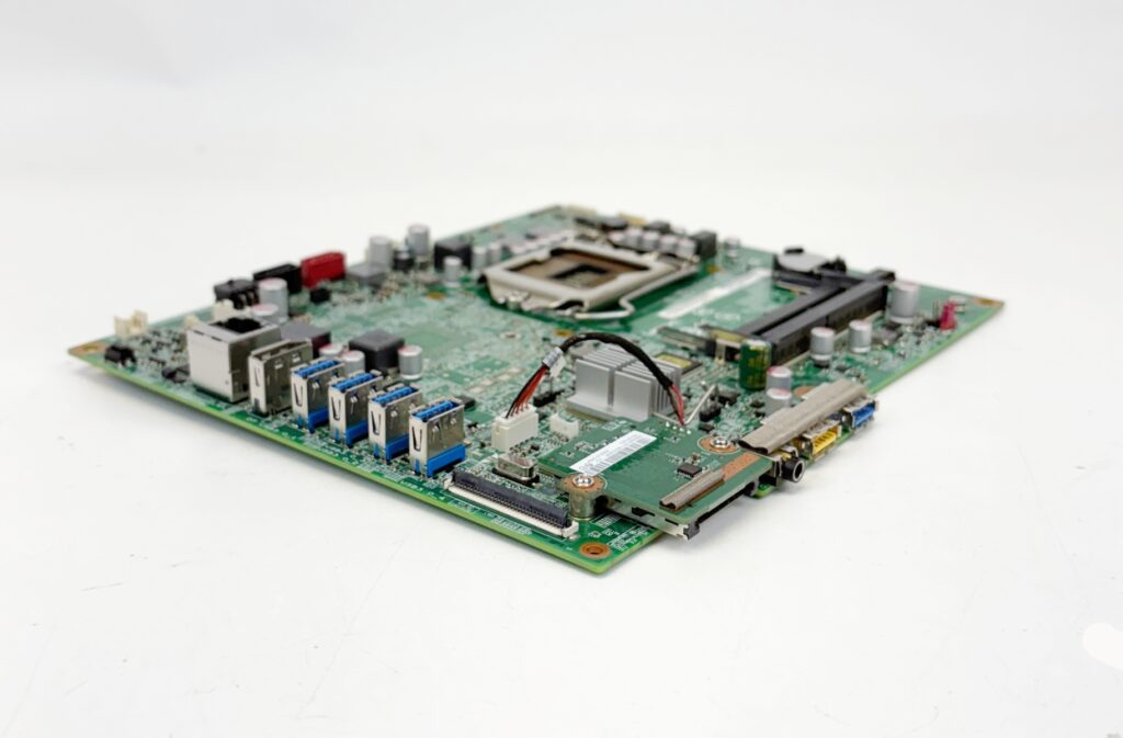 Lenovo ThinkCentre M900z IQ170VS All-In-One AIO DDR4 Micro ATX Motherboard - Image 2