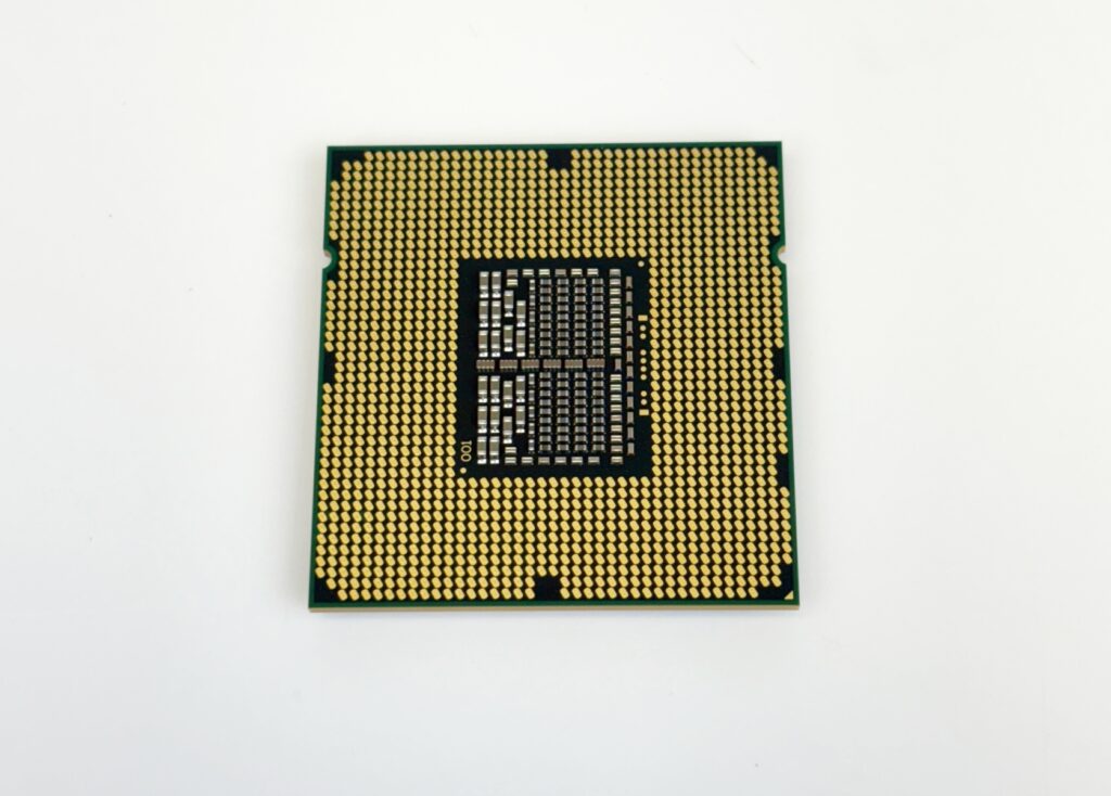 Intel Core i7 intel i7-975 Extreme Edition i7 975 3.33GHz SLBEQ LGA 1366 CPU - Image 2