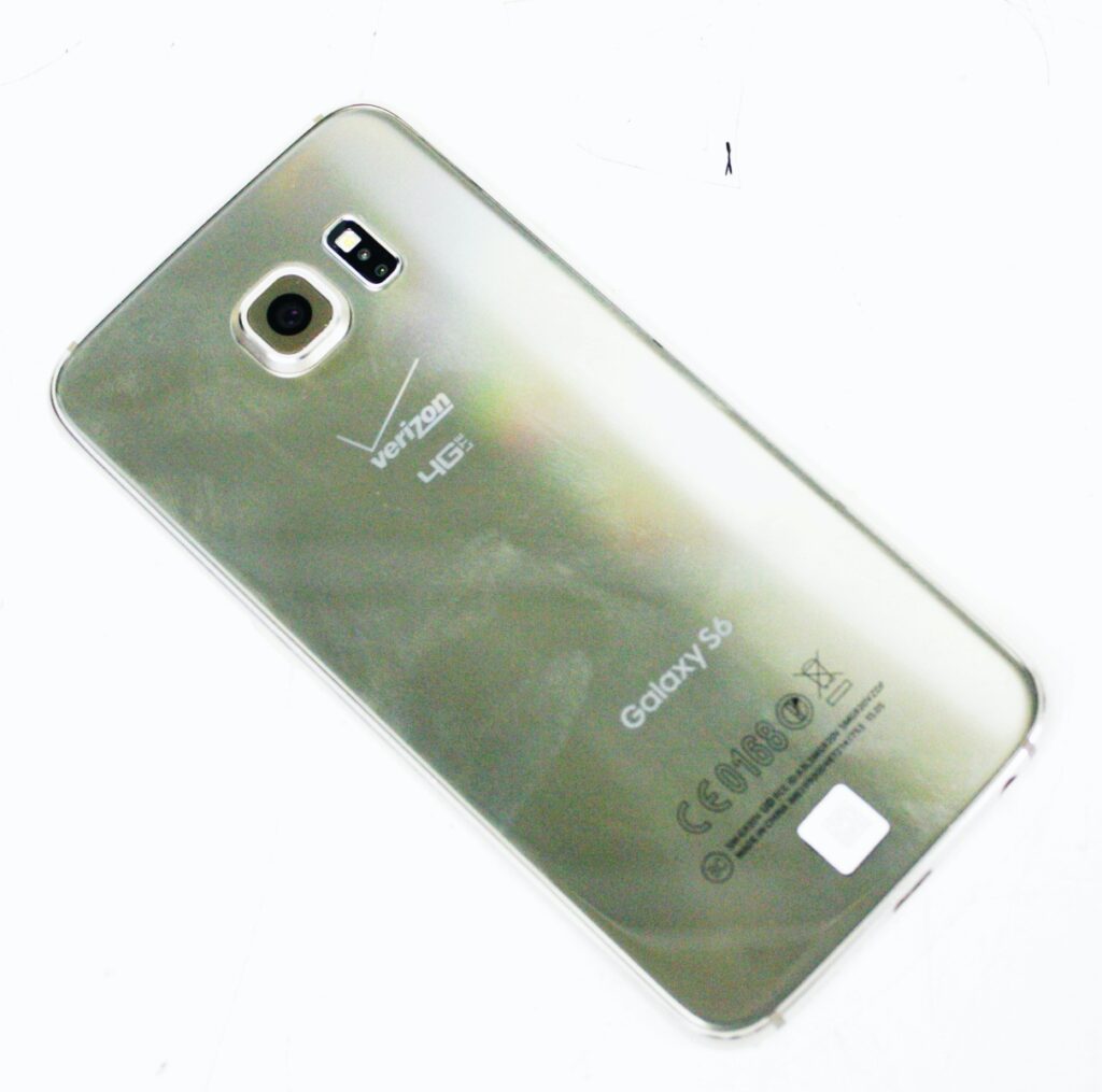 Samsung Galaxy S6 128GB Verizon Unlocked Gold SM-G920V Fully Functional - Image 2