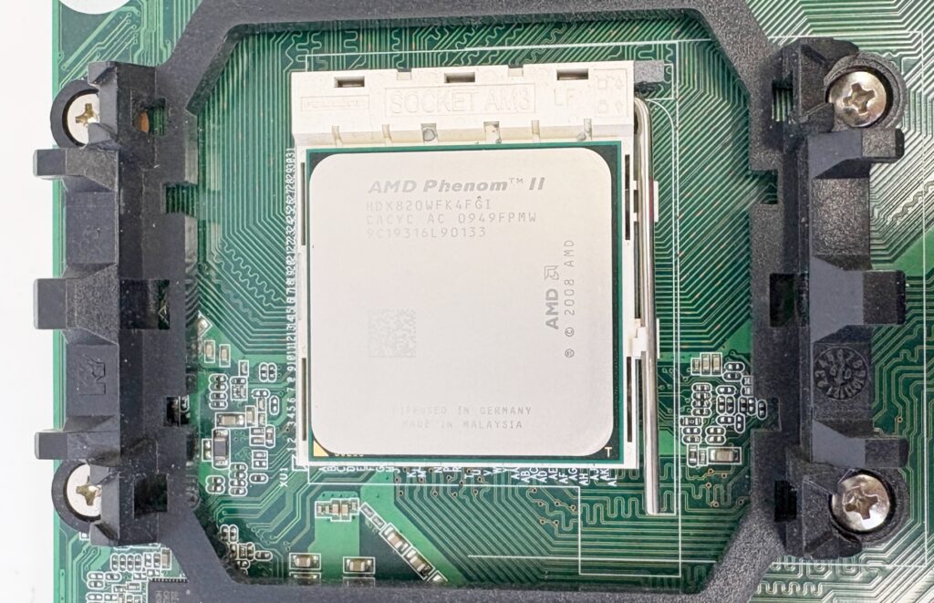 HP M2N78-LA Motherboard 573400-001 REV D01 - Image 4