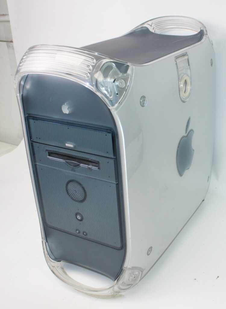 Apple Powermac G4 M5183 "Graphite" Desktop 733Mhz 1.5GB Memory No HDD - Image 2