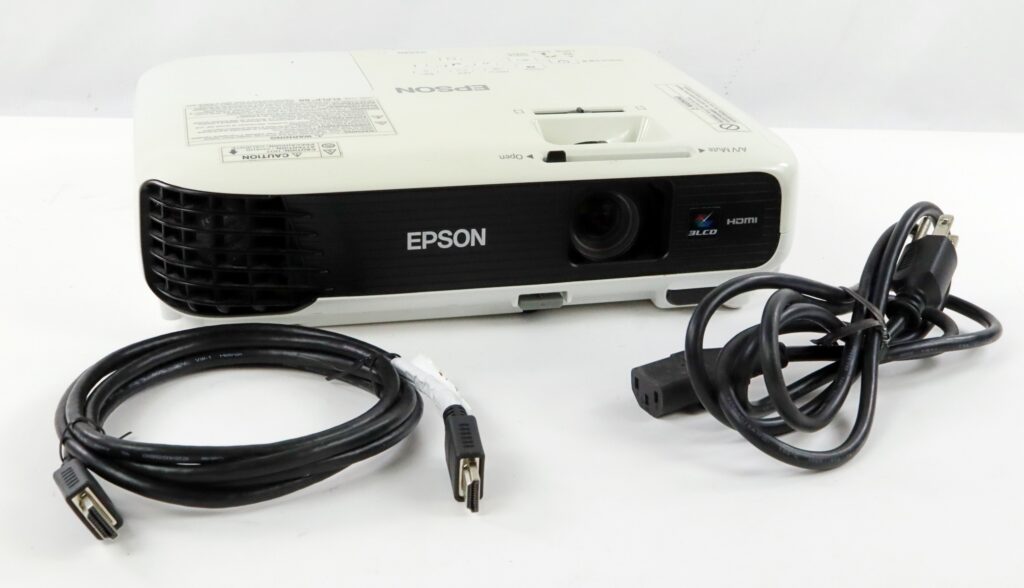 Epson VS240 H719A 3LCD 3000 Lumens Projector ~600 Hours