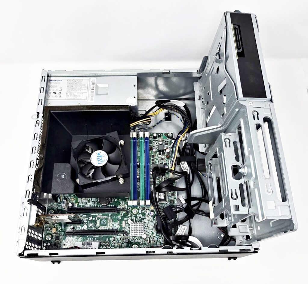 Lenovo ThinkCentre M83 Desktop i5-4670 3.4Ghz 4GB RAM - Image 5