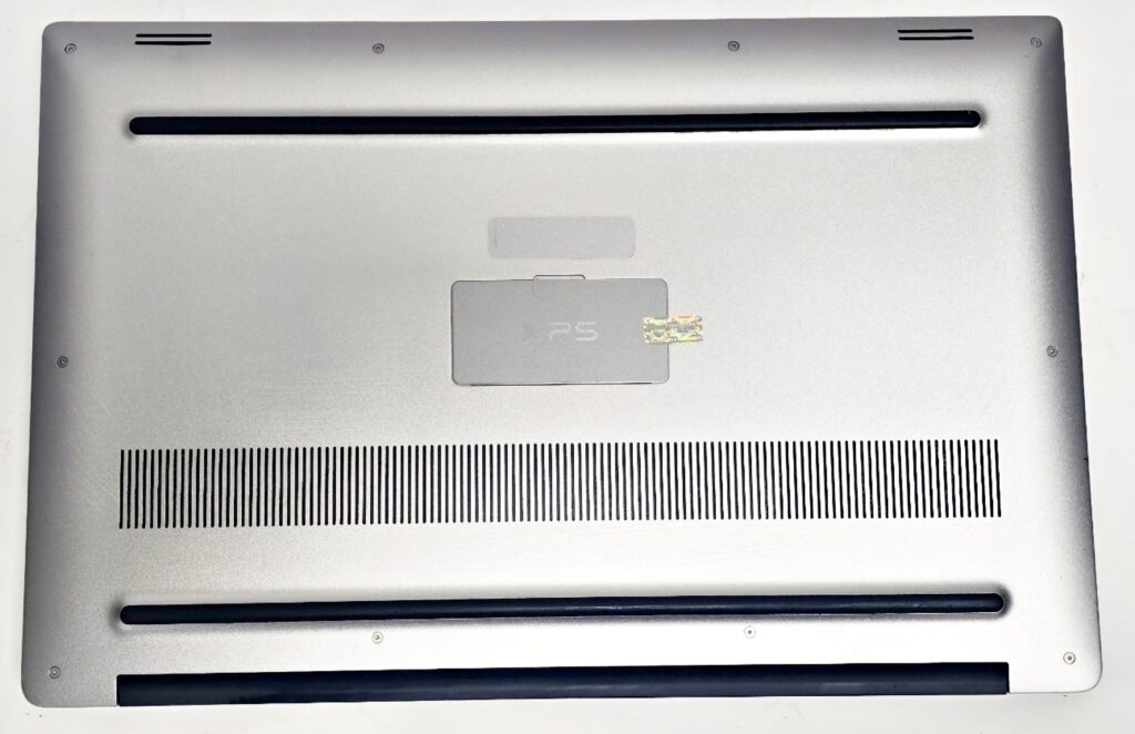 Dell XPS 15 9560 15.6" 4k Touchscreen Laptop i7-7700HQ 32GB DDR4 - Image 6