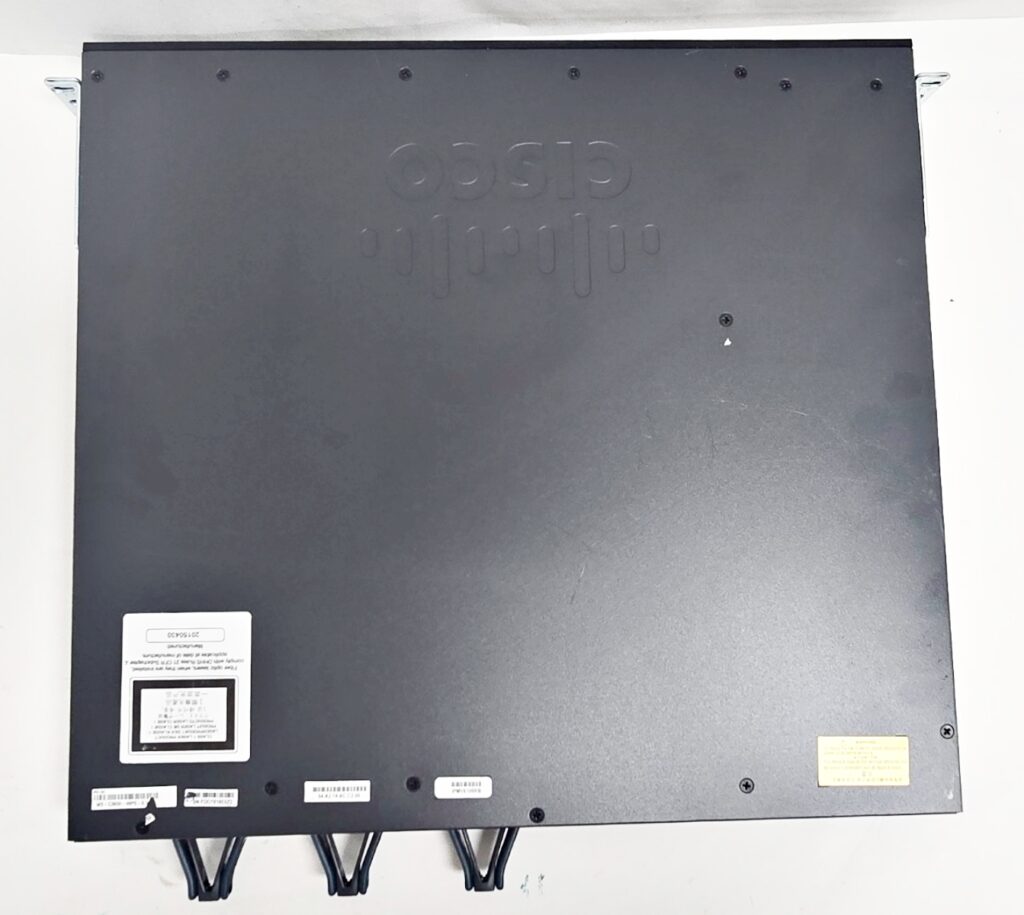 Cisco Catalyst 3650 WS-C3650-48PS-S 48 POE+ 4x1G 48-Port Gigabit Managed Switch - Image 2