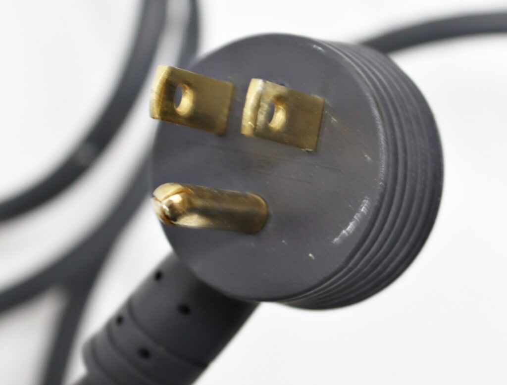 Monster Power HT700 Home Theatre PowerCenter Surge Protector Outlet - Image 3